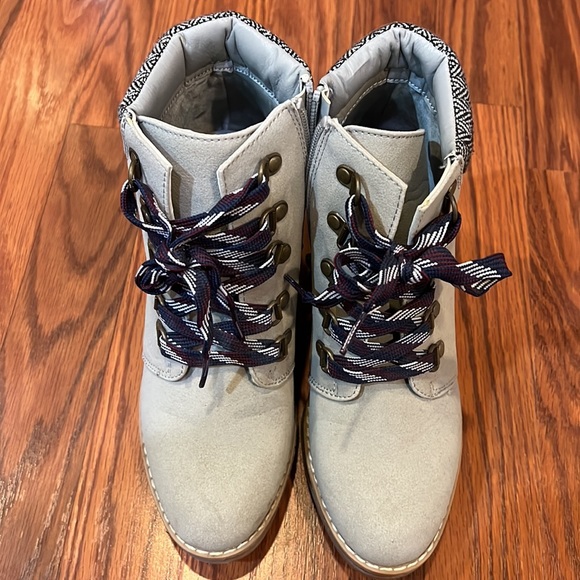 6.5 heeled booties - Picture 4 of 4